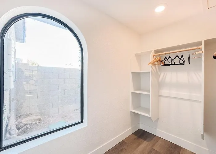 Holiday home Bright, Modern Arizona Retreat With Gorgeous Pool! *